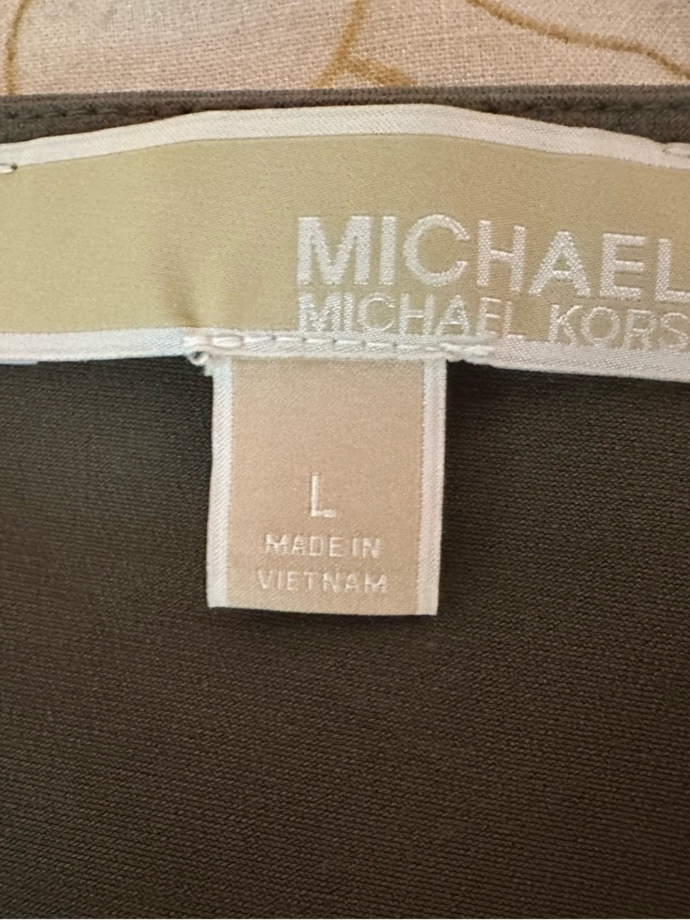 Michael Kors Draped Cowl Neck Long-Sleeve Top - Olive Size L - Picture 3 of 6